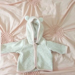 H&M baby pink sweater